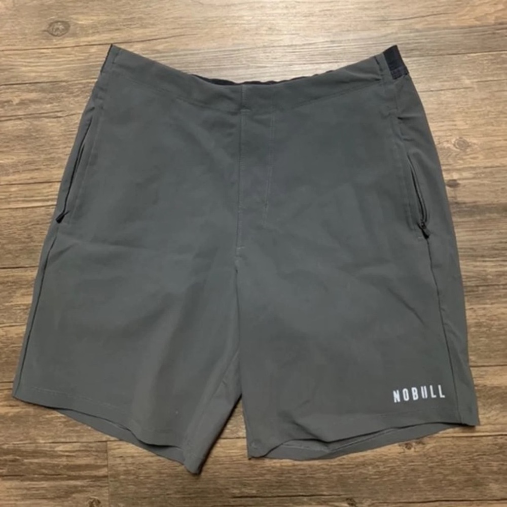 NOBULL MEN'S LIGHTWEIGHT SHORT 8.5"